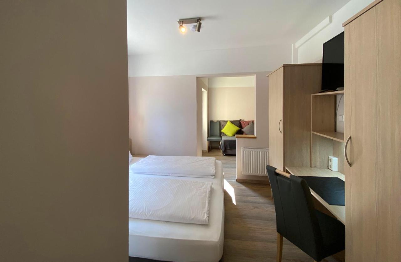 וופרטל Also-Hotel An Der Hardt מראה חיצוני תמונה